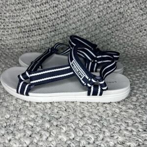 London Fog Shore Club Sandal Size 8